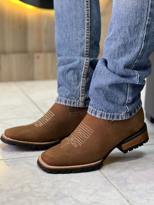 Hand-embroidery Vintage Cowboy Boots