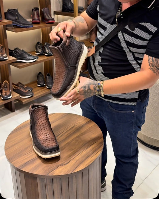 Ares boots